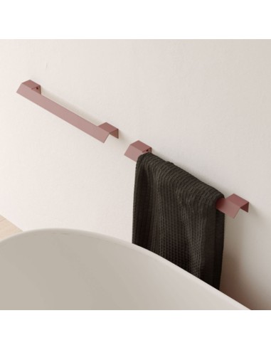 Disenia Accessories Matrix Towel Holder