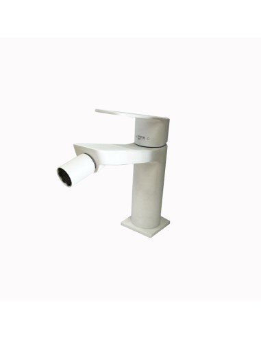 Fir Italia Doda 67 Matt White Bidet Mixer With Pop Up Waste